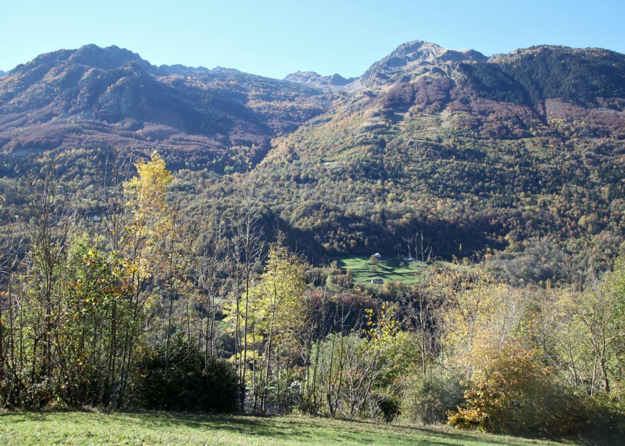 Roulottes Montagne Pyrenees Hotel Luz-Saint-Sauveur Exterior foto